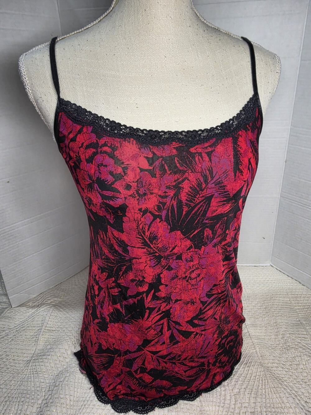 Jockey Women Red Black Lace Print Cami Top Adjustable Straps Sz L Wimsy Romance